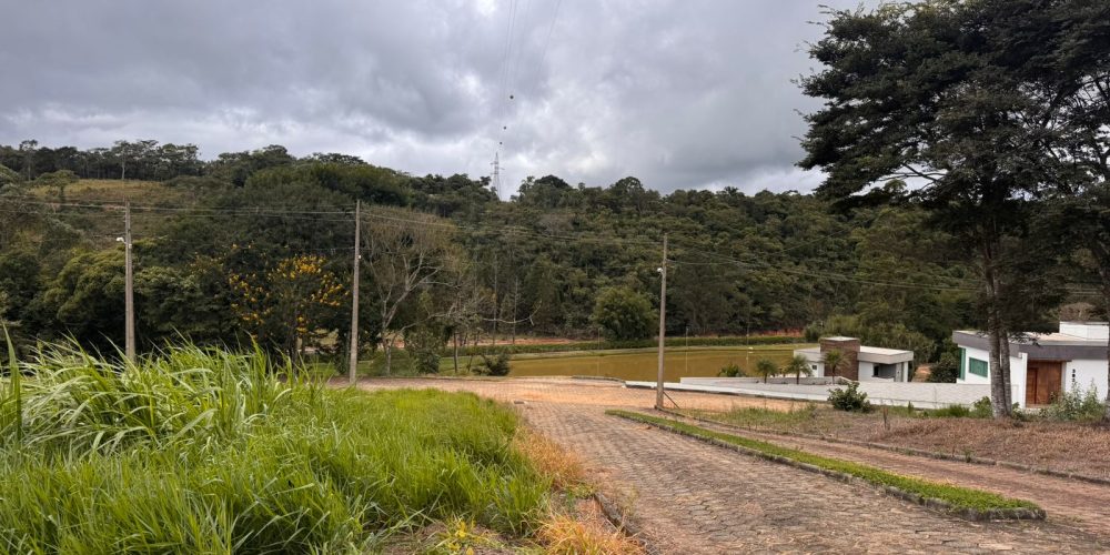 WhatsApp Image 2025-10-23 at 11.39.17 (1)